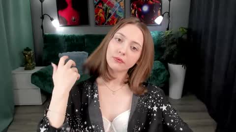 Snapshot of jessswalker chatting on April 28, 10:15 pm JesssWalker online show from April 28, 10:15 pm