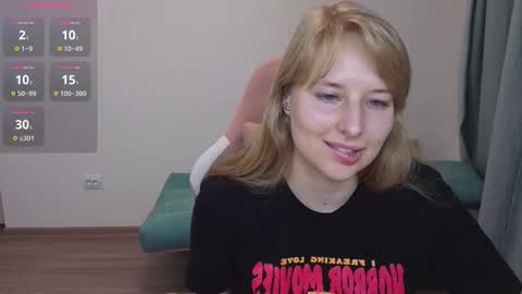 Snapshot of jessy_comely chatting on October 26, 11:27 am Jessy online show from October 26, 11:27 am