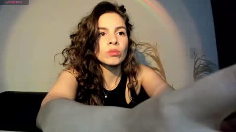 Snapshot of jessye_golden chatting on June 18, 12:55 am jessye_golden online show from June 18, 12:55 am