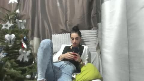 Jessy online show from December 16, 7:30 pm