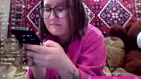 Bye everyone i cant see any reason to stay here wish u luck online show from November 8, 8:14 am