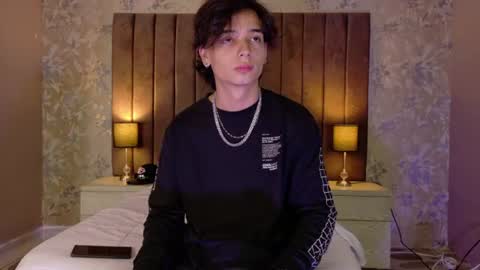 Snapshot of jessywhite1 chatting on June 24, 7:57 pm Jessy online show from June 24, 7:57 pm