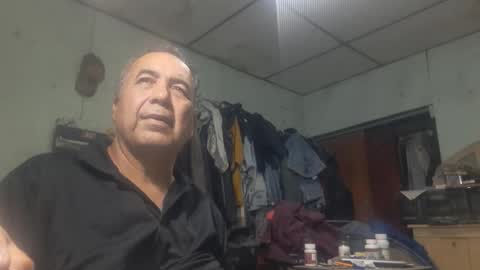 Snapshot of jesusayala1000 chatting on October 19, 10:43 pm nashbridge1000 online show from October 19, 10:43 pm