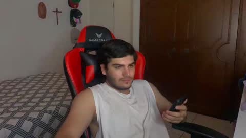 Snapshot of jesusdntc chatting on January 6, 1:42 am HotBoy online show from January 6, 1:42 am
