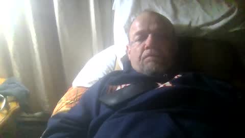 Snapshot of jetjon762844 chatting on February 18, 5:31 am jetjon762844 online show from February 18, 5:31 am