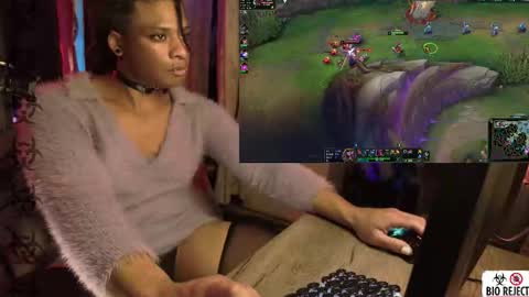 Beastly Beauty online show from January 31, 7:11 pm