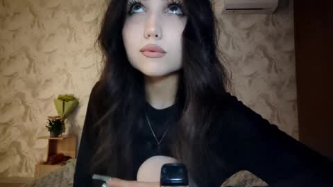 I am Gina ntmu Lets hit 10 Thumbs Up together online show from March 15, 2:23 pm