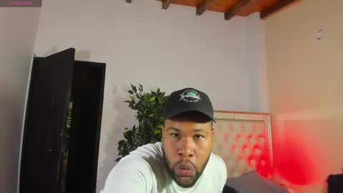 Snapshot of jeus_stanley chatting on April 26, 4:10 am jeus_stanley online show from April 26, 4:10 am