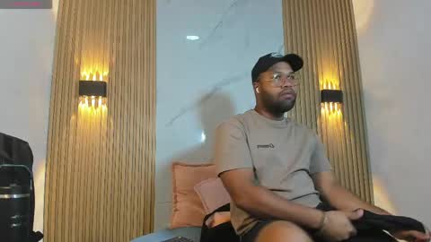 Snapshot of jeus_stanley chatting on May 4, 4:08 am jeus_stanley online show from May 4, 4:08 am