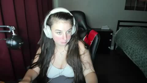 Snapshot of jewelrancid chatting on July 15, 12:49 am Miss Lovely online show from July 15, 12:49 am