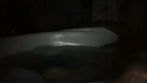 Snapshot of jewelzsquared chatting on October 18, 12:57 am jewelzsquared online show from October 18, 12:57 am