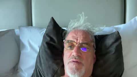 jewlronny online show from April 1, 12:50 pm