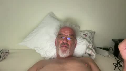 Snapshot of jewlronny chatting on June 25, 6:07 am jewlronny online show from June 25, 6:07 am