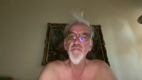 Snapshot of jewlronny chatting on July 6, 5:15 am jewlronny online show from July 6, 5:15 am