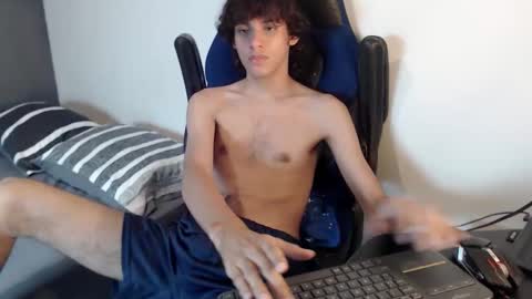 jey_foxx online show from April 21, 9:50 pm