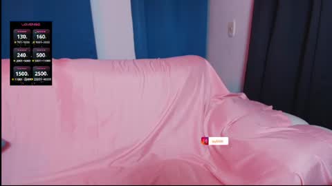 Snapshot of jey_keler chatting on June 19, 5:23 am jey keler online show from June 19, 5:23 am
