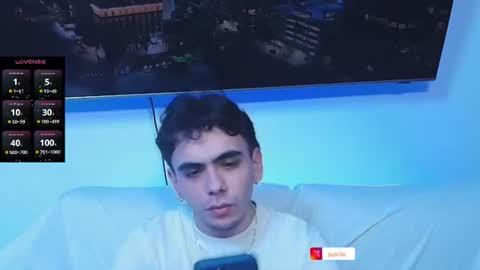 Snapshot of jey_keler chatting on August 2, 5:28 am jey keler online show from August 2, 5:28 am