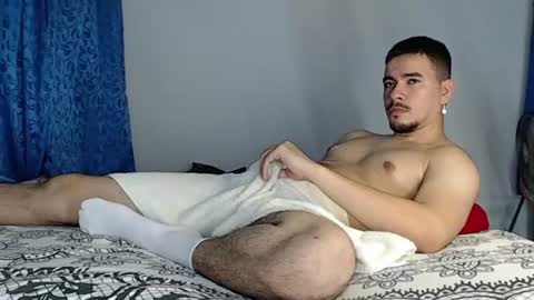 Snapshot of jeycob_happy97 chatting on July 9, 12:04 am Juan David online show from July 9, 12:04 am