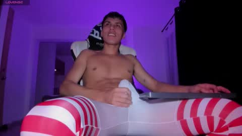 Jeyden Camilo online show from November 6, 12:44 am