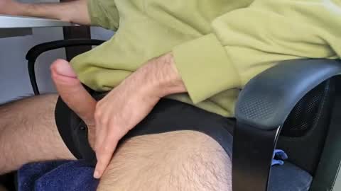 Snapshot of jgatsby81 chatting on December 30, 9:59 am Jay online show from December 30, 9:59 am