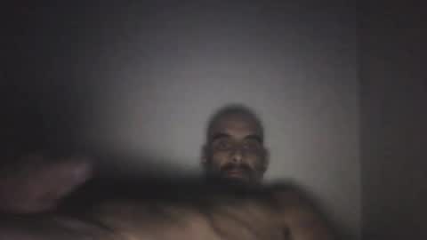 jglarsbel online show from February 4, 11:38 am