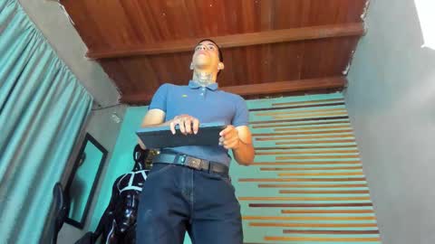 Snapshot of jharol_cardona chatting on February 26, 7:07 am Jharol online show from February 26, 7:07 am