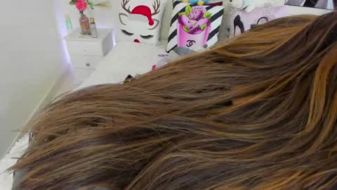  Candy  online show from January 11, 10:40 pm