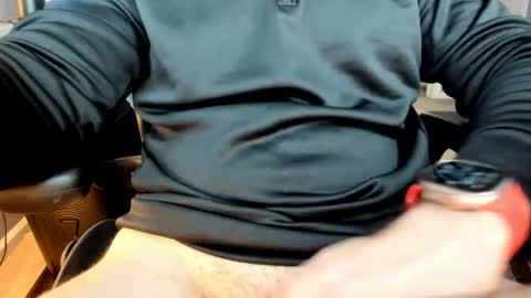 jhernandez13 online show from February 20, 11:05 pm