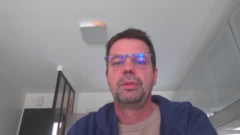 Snapshot of jhmec44000 chatting on March 30, 12:06 pm jhmec44000 online show from March 30, 12:06 pm