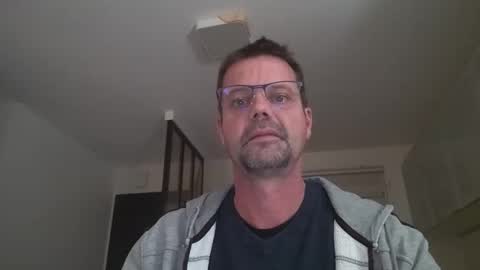 Snapshot of jhmec44000 chatting on April 19, 8:55 pm jhmec44000 online show from April 19, 8:55 pm