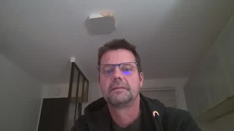 Snapshot of jhmec44000 chatting on May 16, 9:13 pm jhmec44000 online show from May 16, 9:13 pm