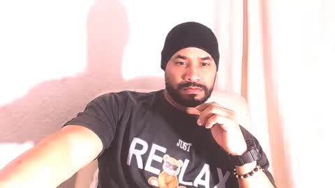 En moreno online show from February 24, 9:13 pm