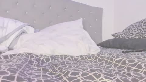 Snapshot of jhoanatrans22 chatting on January 5, 9:47 pm jhoanatrans22 online show from January 5, 9:47 pm