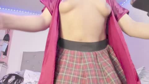 Snapshot of jhoanatrans22 chatting on January 9, 12:14 am jhoanatrans22 online show from January 9, 12:14 am