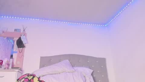 Snapshot of jhoanatrans22 chatting on February 3, 8:46 am jhoanatrans22 online show from February 3, 8:46 am