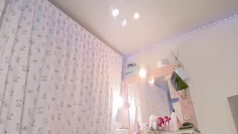 Snapshot of jhoanatrans22 chatting on February 5, 5:30 am jhoanatrans22 online show from February 5, 5:30 am