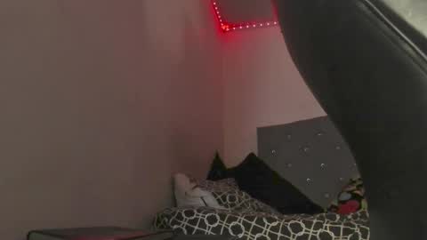 Snapshot of jhoanatrans22 chatting on October 1, 2:23 pm jhoanatrans22 online show from October 1, 2:23 pm