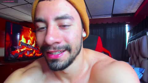 Jhojan Strong  online show from January 11, 7:27 pm