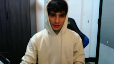 jhon online show from December 31, 12:11 am