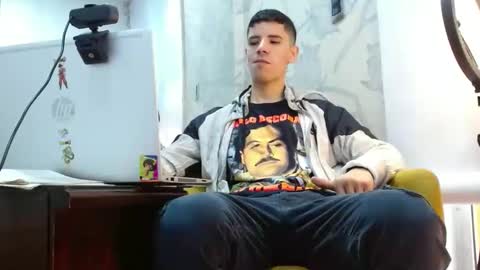 jhon online show from October 22, 1:33 pm