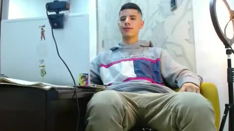 jhon online show from October 31, 7:26 pm