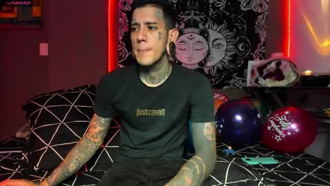 jhonny_ackerman online show from April 7, 3:18 am