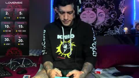 Snapshot of jhonny_ackerman chatting on April 19, 3:28 am jhonny_ackerman online show from April 19, 3:28 am
