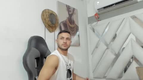 Snapshot of jhonny_flames7 chatting on January 13, 3:56 am jhonny online show from January 13, 3:56 am