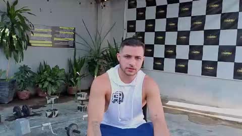 Snapshot of jhonny_flames7 chatting on February 11, 8:47 pm jhonny online show from February 11, 8:47 pm