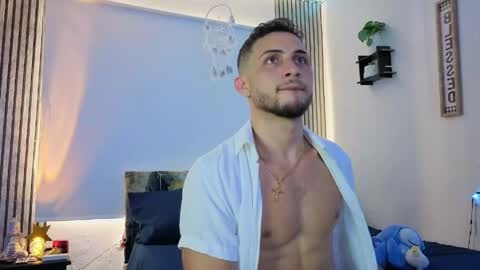 jhonny online show from May 8, 8:36 pm