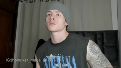 Snapshot of jhonny_macallan chatting on June 12, 3:49 am Jhonaiker online show from June 12, 3:49 am