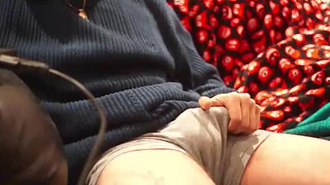 jhonnygoldendick online show from February 24, 6:33 am