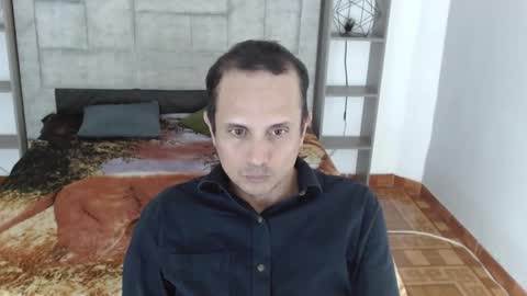 jhontorres018 online show from March 3, 7:31 pm