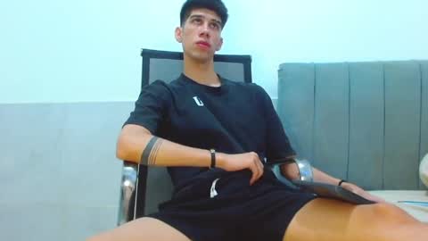 jhony_sex3 online show from May 8, 7:25 am